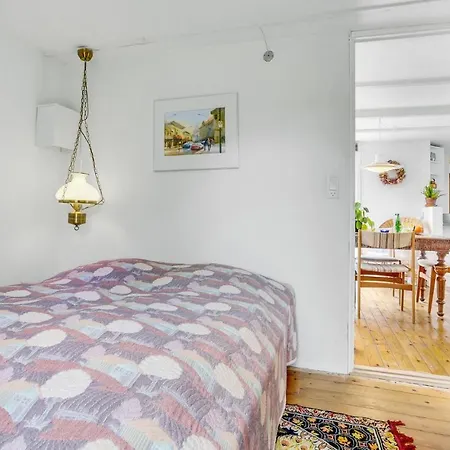 2 Bedroom Awesome In Ferienhaus *