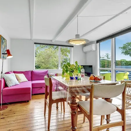 2 Bedroom Awesome In Ferienhaus