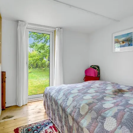 2 Bedroom Awesome In Ferienhaus *